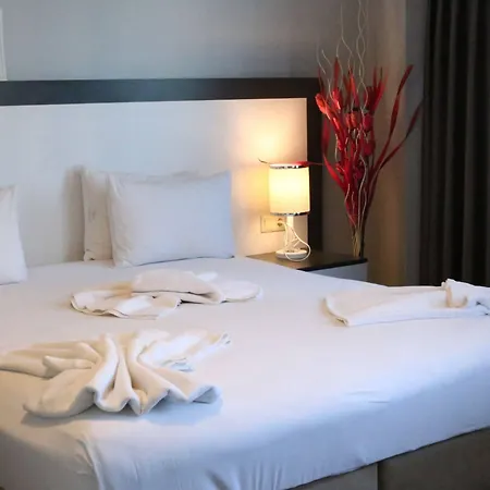 Hotel Eva 3*