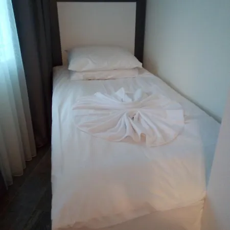 Eva Hotel